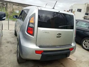 Kia Soul 2010 Silver