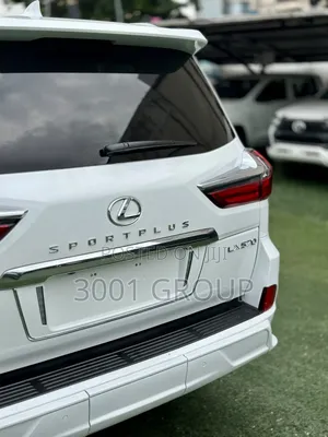 Lexus LX 2017 White