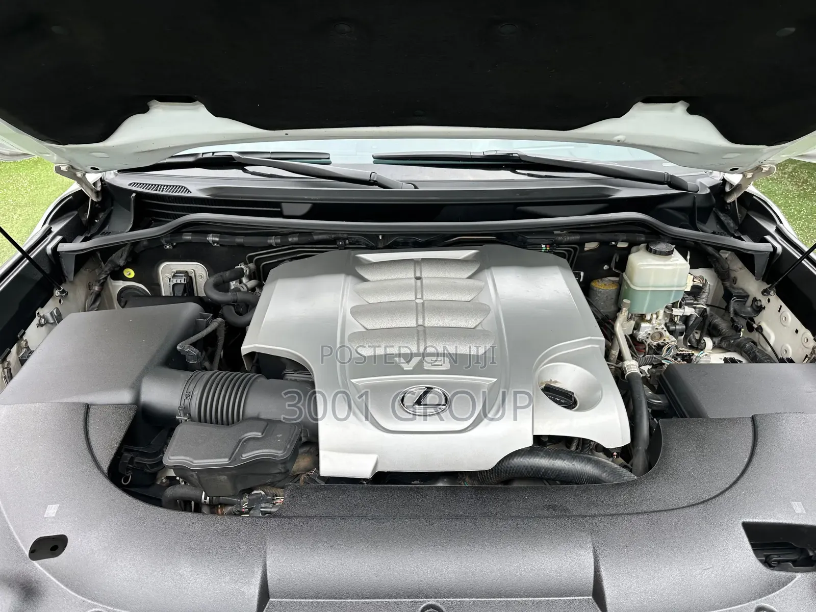 Lexus LX 2017 White