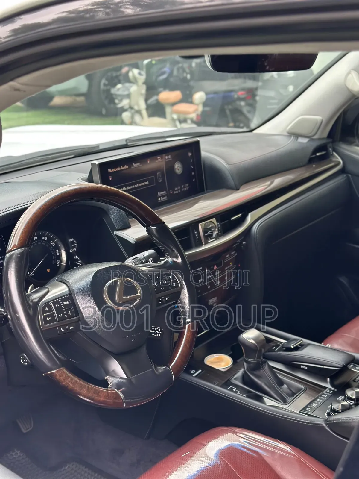 Lexus LX 2017 White