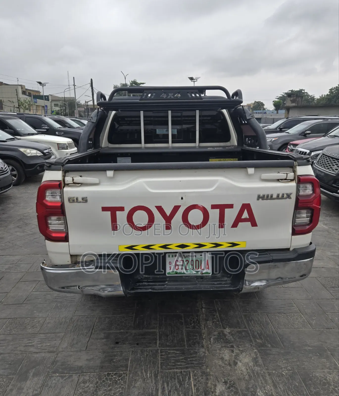 Toyota Hilux 2018 Red