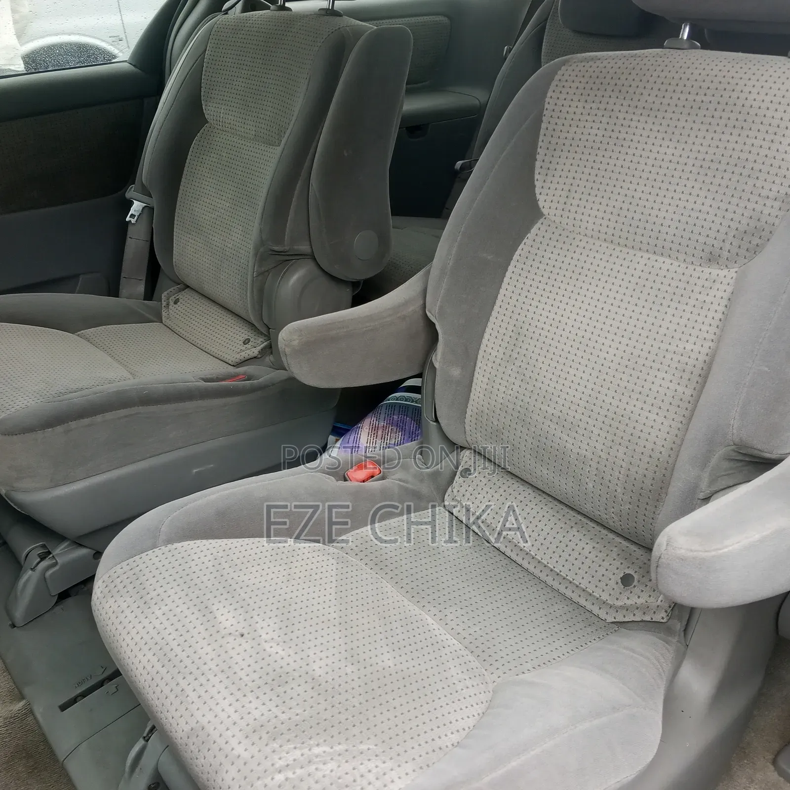 Toyota Sienna 2010 Blue