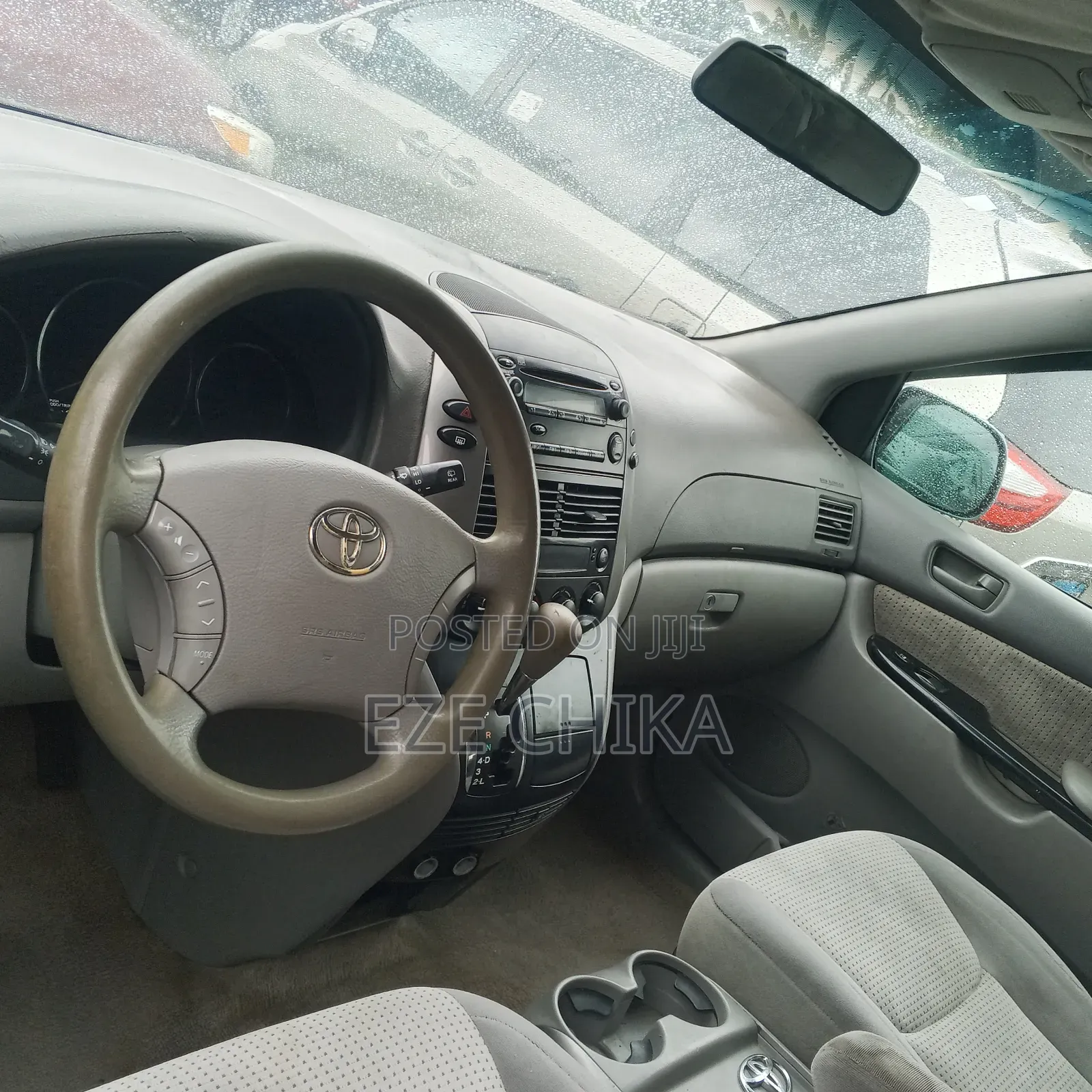 Toyota Sienna 2010 Blue