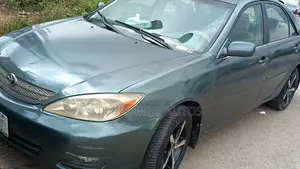 Toyota Camry 2004 Green