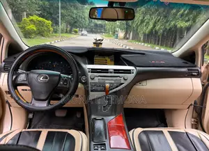 Lexus RX 2011 Gold