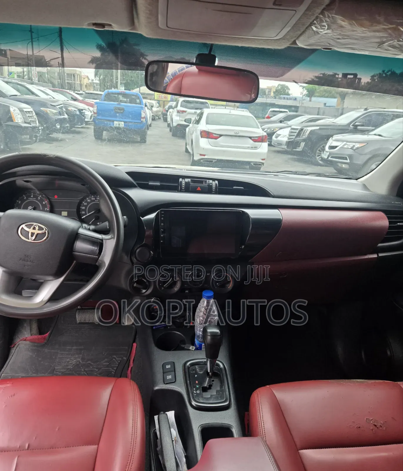 Toyota Hilux 2018 Red