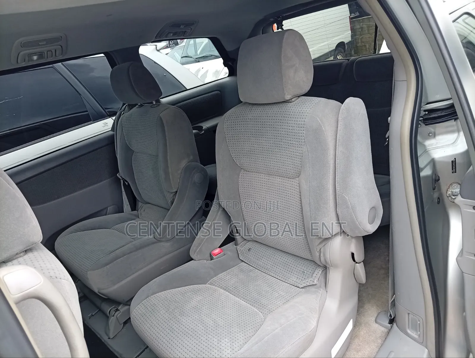 Toyota Sienna 2005 Silver