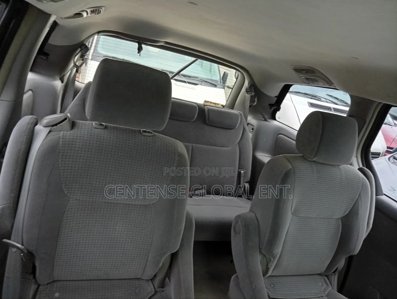 Toyota Sienna 2005 Silver