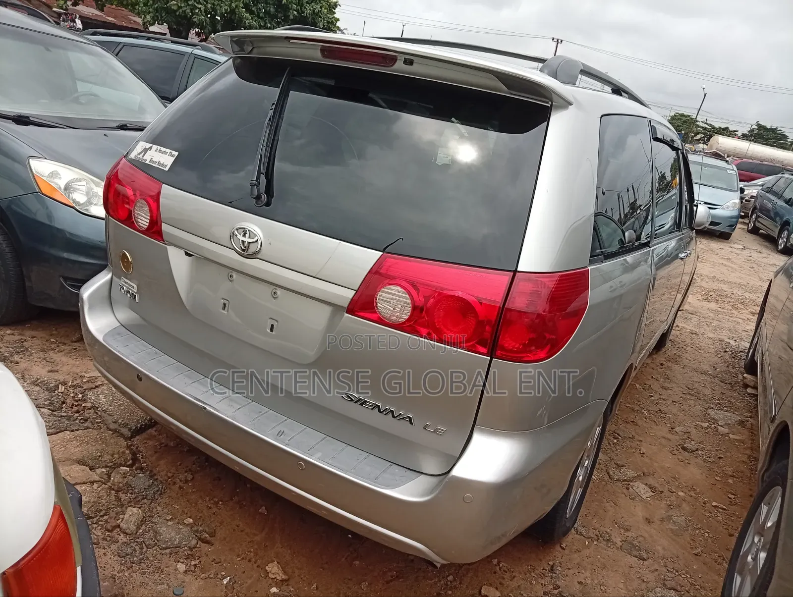Toyota Sienna 2005 Silver