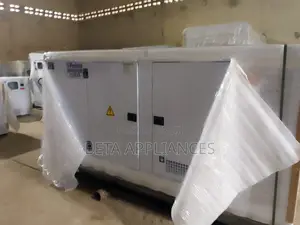 Perkins Diesel Generator With Soundproof Canopy