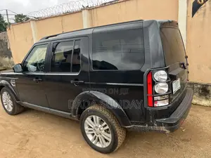 Land Rover Discovery 2016 Black