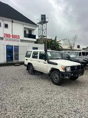 Toyota Land Cruiser 4.5 V8 TD 2020 White