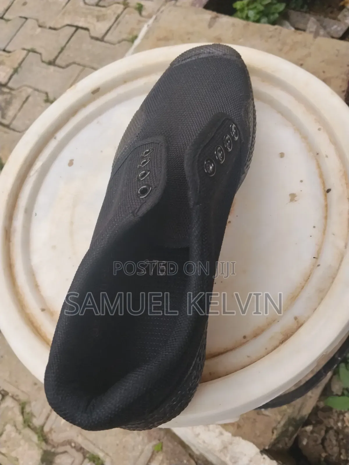 Black Chinese Shoe