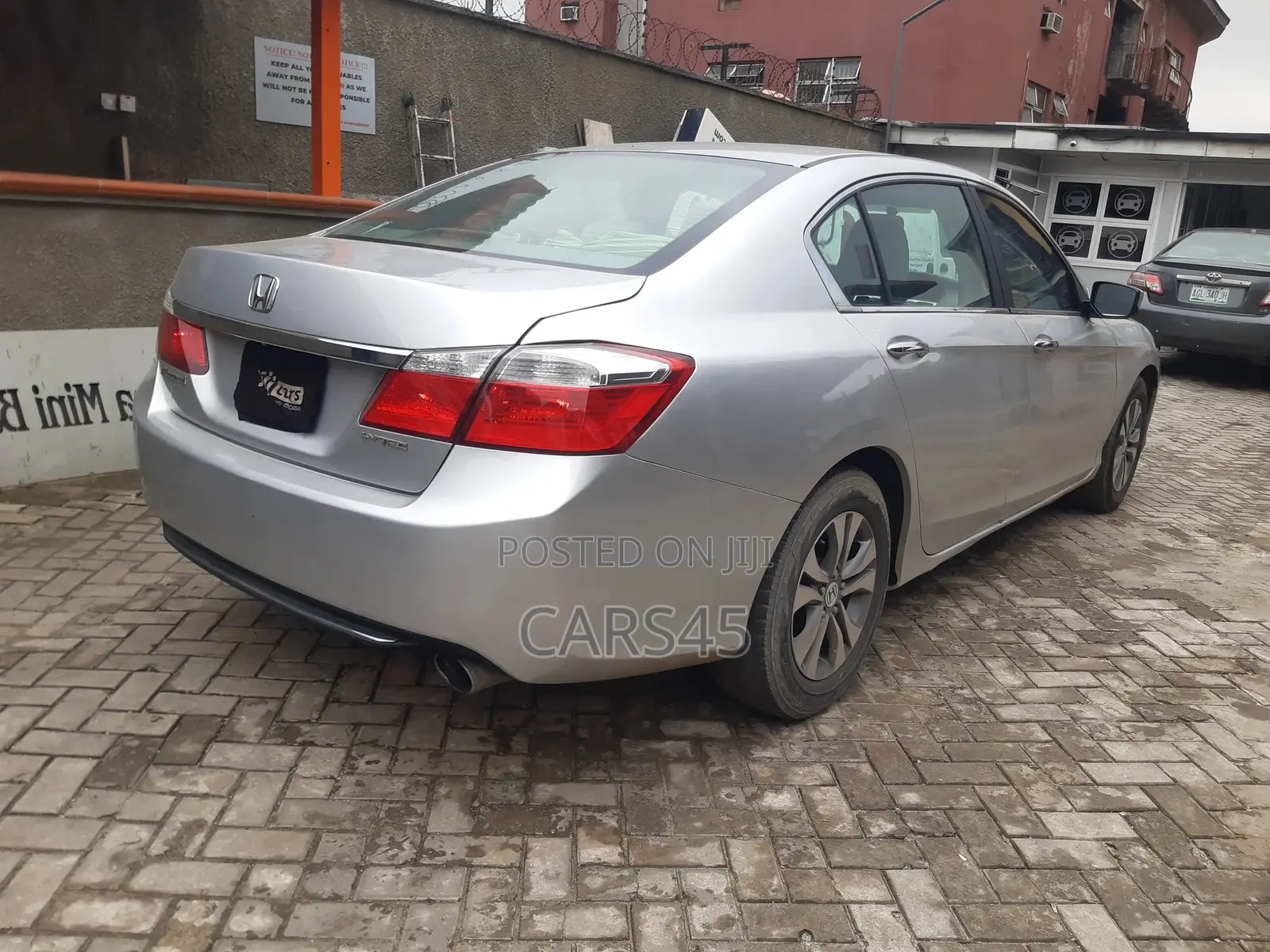 Honda Accord 2013 Silver