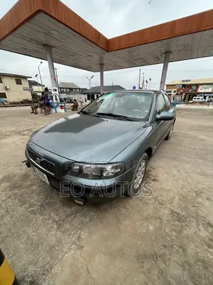 Volvo S60 2002 Green