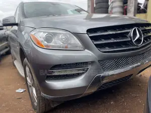 Mercedes-Benz M Class 2012 Gray