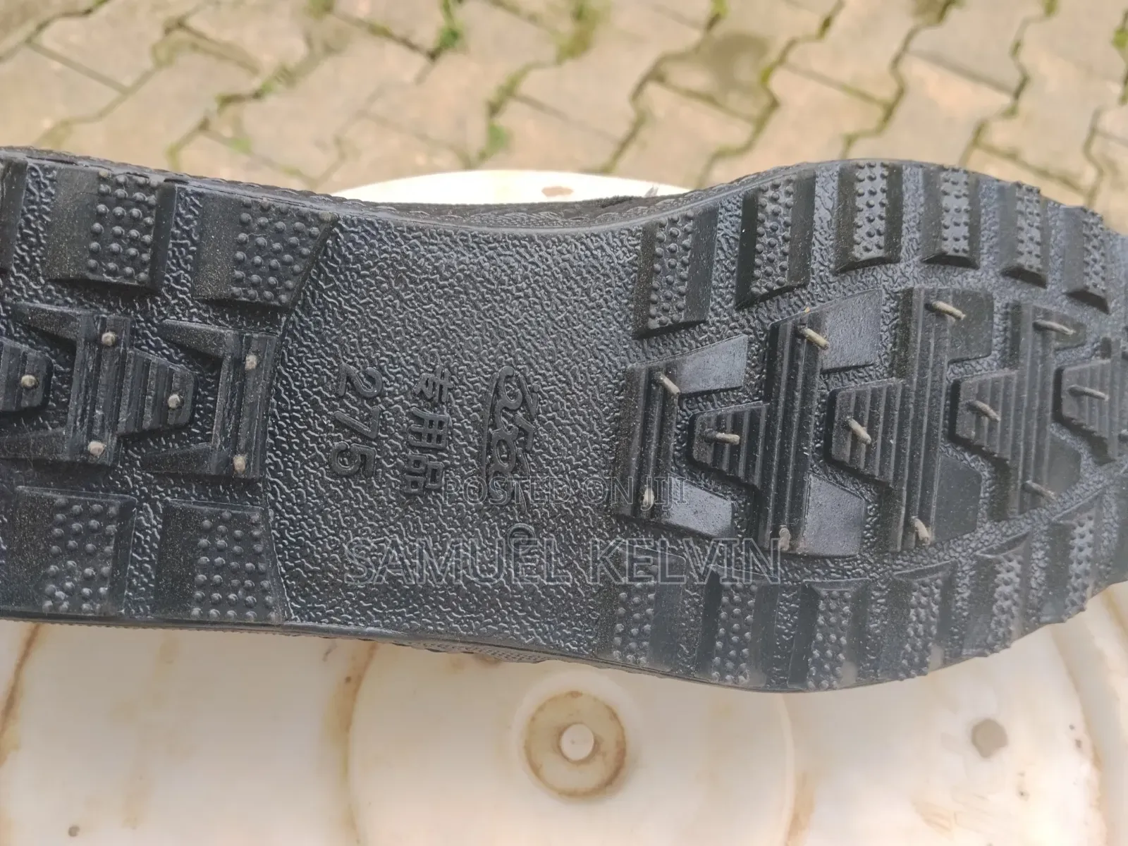 Black Chinese Shoe