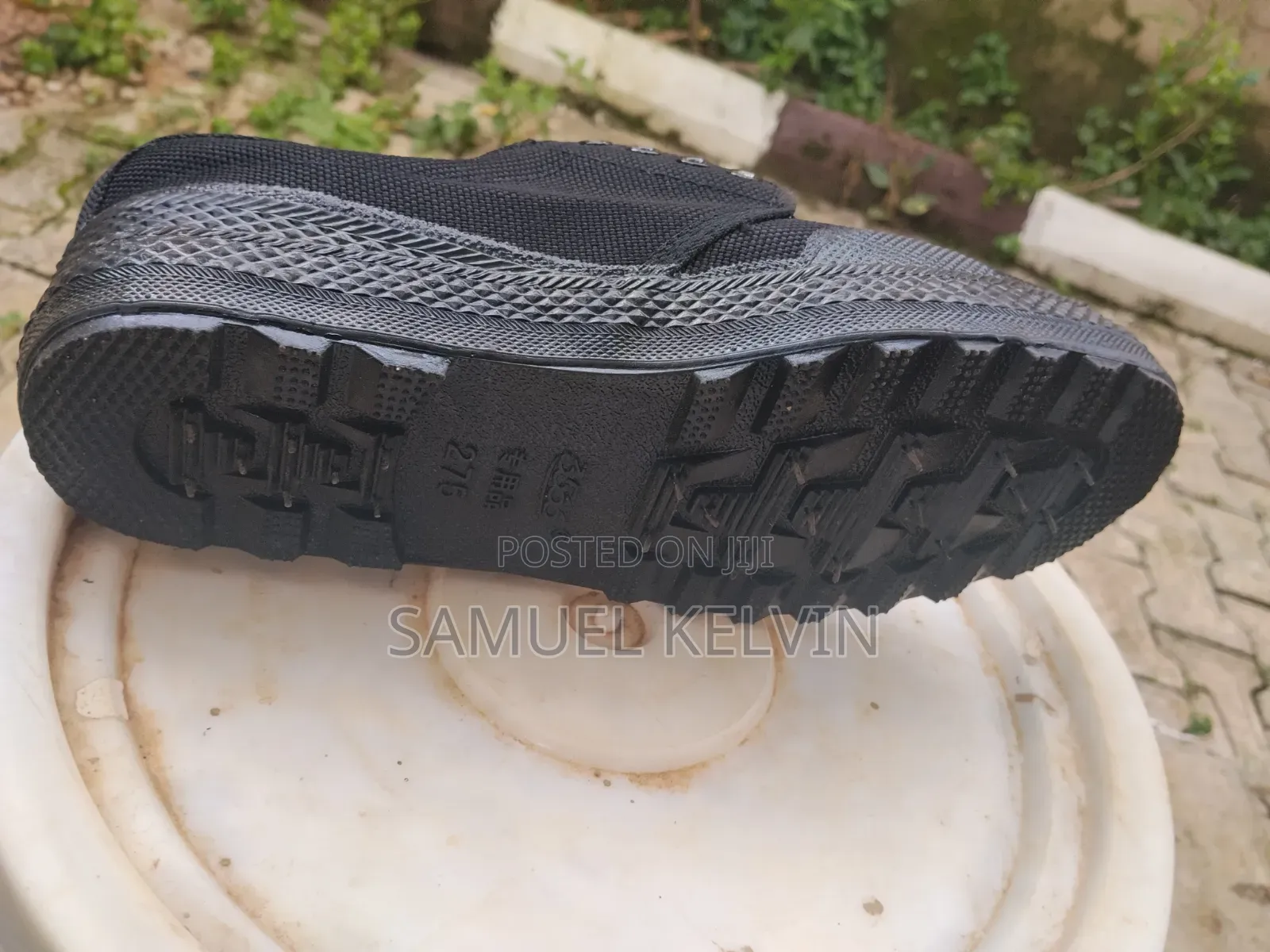 Black Chinese Shoe