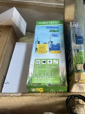RECHARGEABLE AND MANUAL Agro Trust 2-in-1 Sprayer