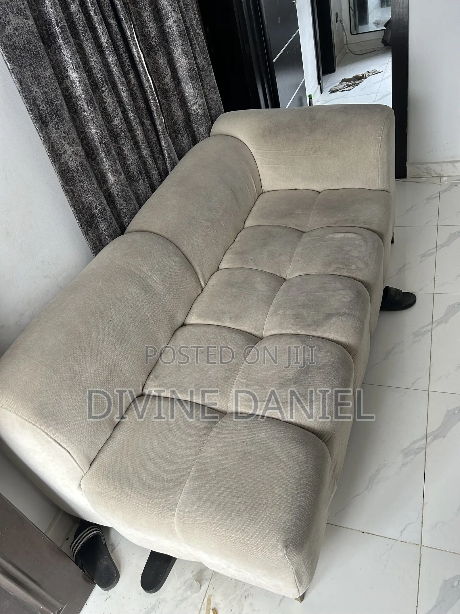 3 Setter Sofa