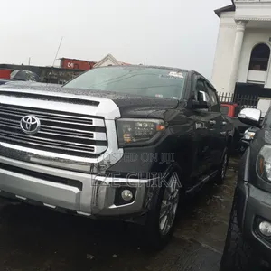 Toyota 4-Runner 2014 Black