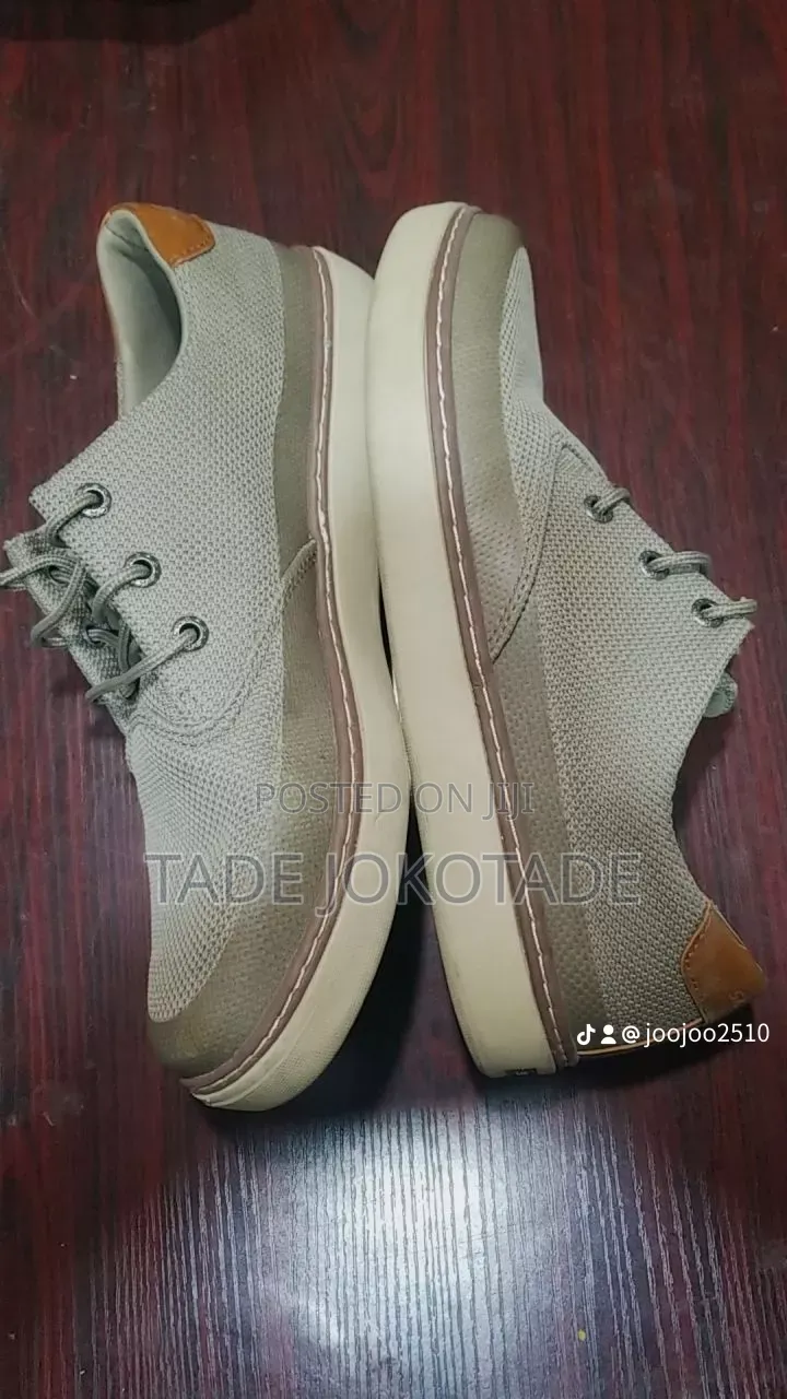 Fashionable Shoe