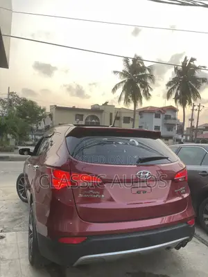 Hyundai Santa Fe 2014 Red