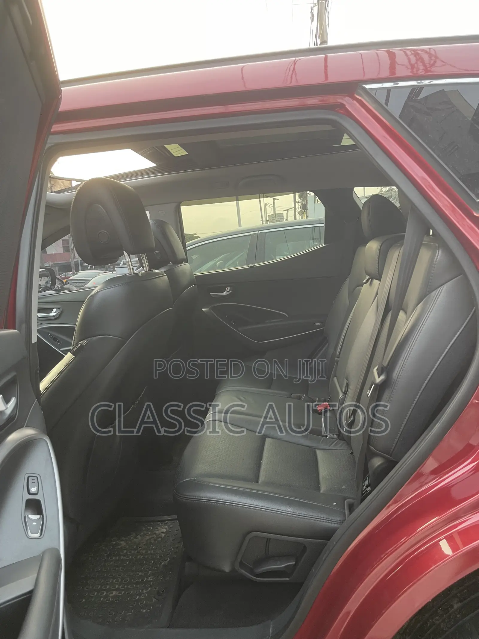 Hyundai Santa Fe 2014 Red