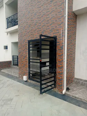 2bdrm Block of Flats in Nurses Estate, City for rent