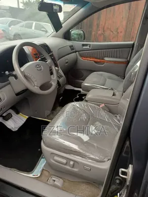 Toyota Sienna 2006 Black