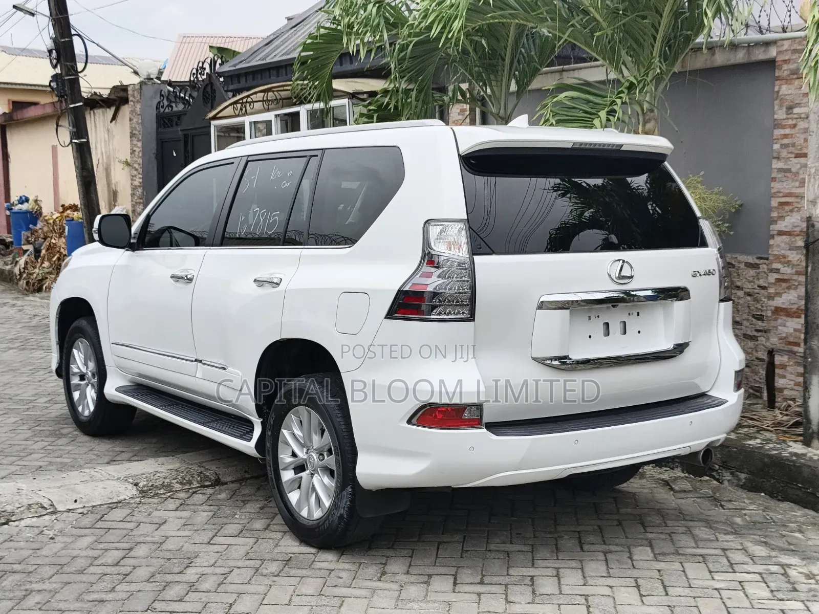 Lexus GX 460 Base 2017 White