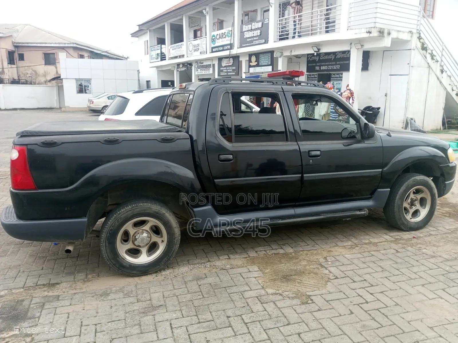 Ford Explorer 2004 Black