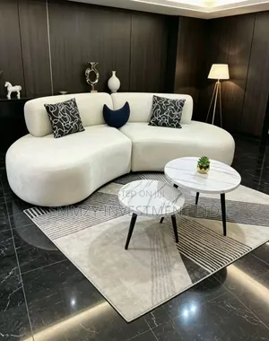Available Luxury 4 Seats Chair Available
