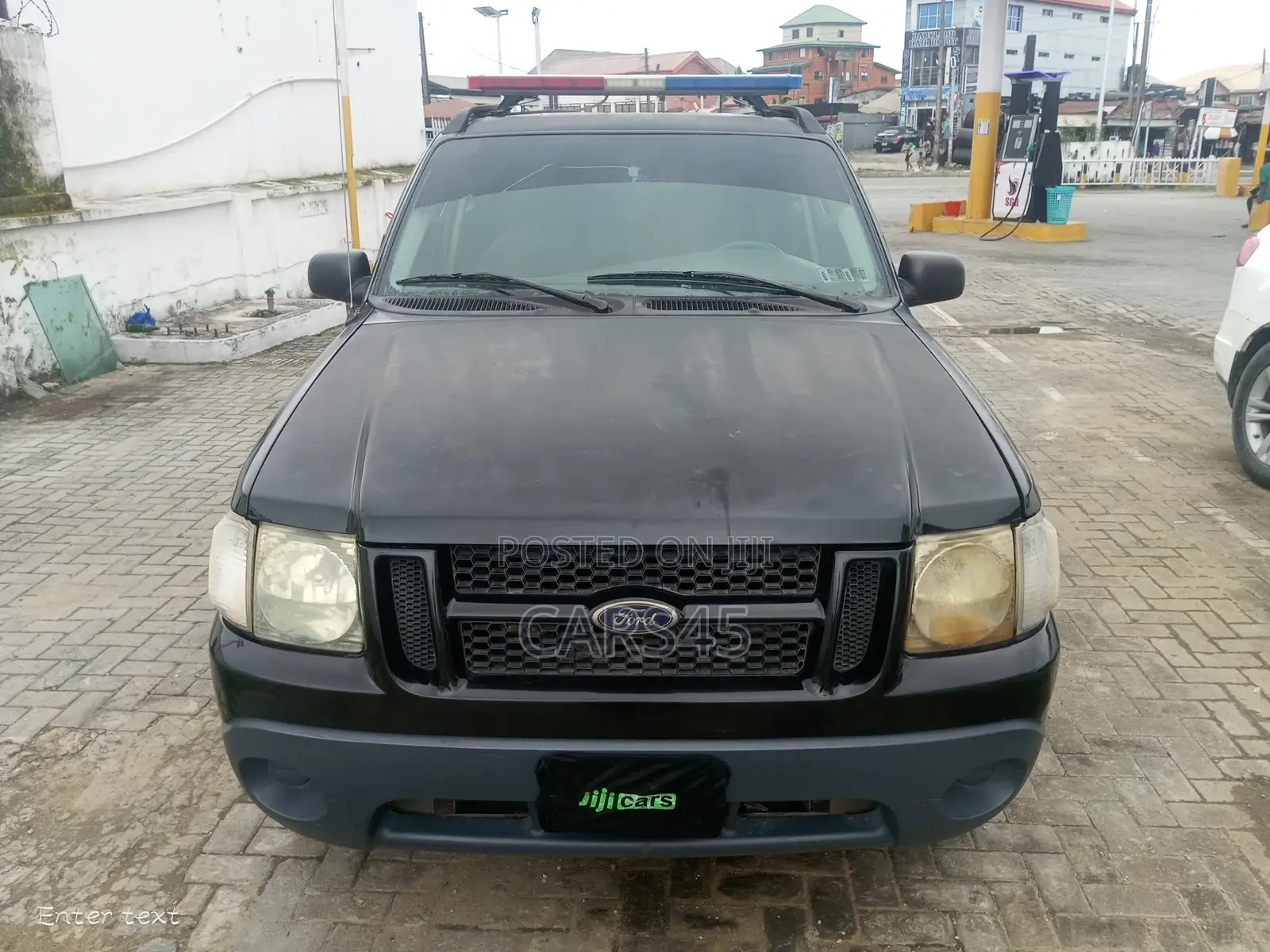 Ford Explorer 2004 Black