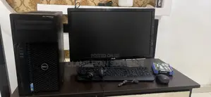Dell Precision 5720 256GB Intel Core i7 SSHD (Hybrid) 256GB