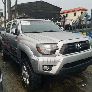 Toyota 4-Runner 2014 Silver