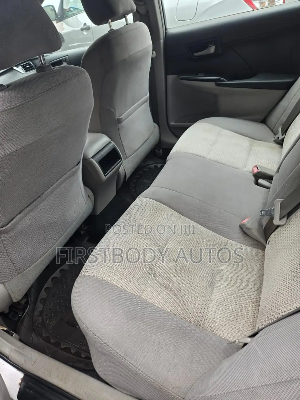 Toyota Camry 2013 Silver
