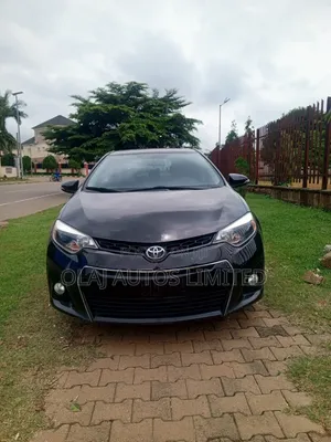 Toyota Corolla 2015 Black