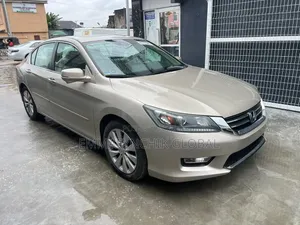 Honda Accord EX-L 2dr Coupe w/Navigation (2.4L 4cyl CVT) 2014 Gold