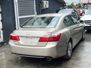 Honda Accord EX-L 2dr Coupe w/Navigation (2.4L 4cyl CVT) 2014 Gold