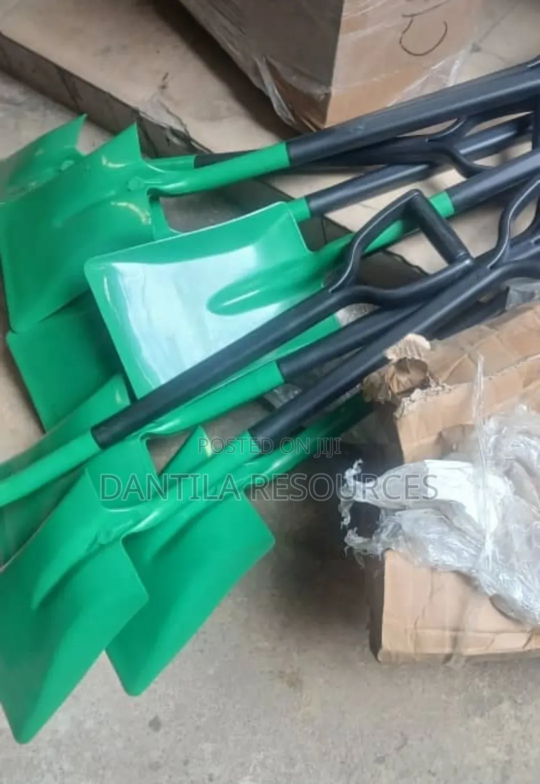 Non Spark/Plastic Shovel
