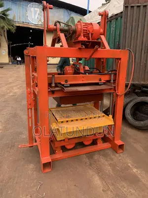 Block Moulding Machine