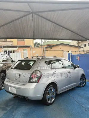 Pontiac Vibe 2010 Silver