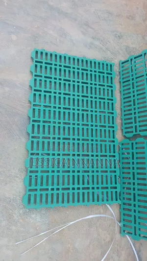 100cm by 60 Cm Pig Farrow Floor Crate
