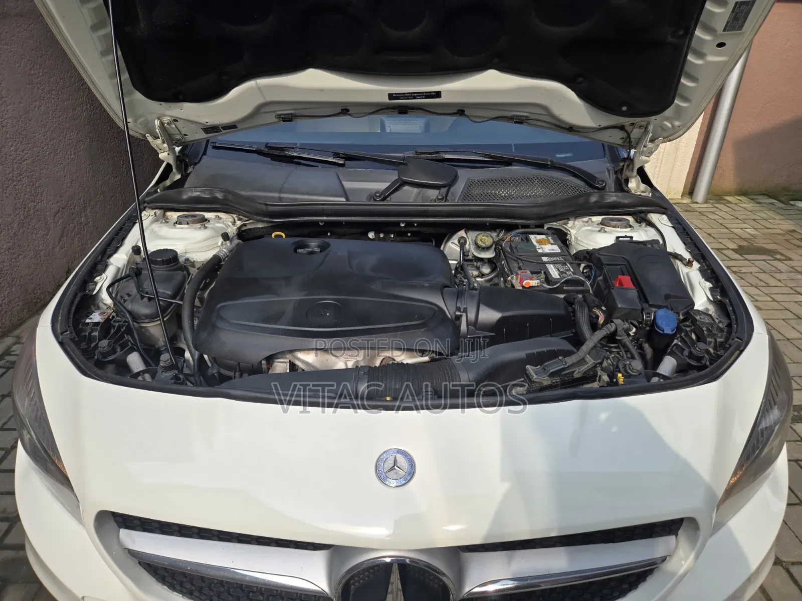 Mercedes-Benz CLA-Class 2014 White