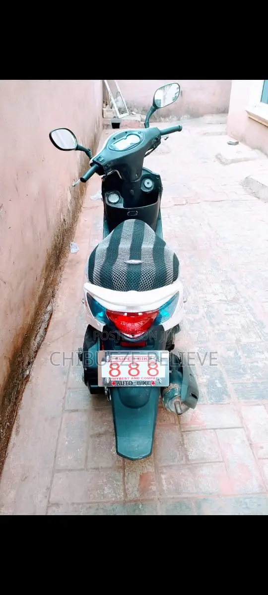 Kymco 2023 White
