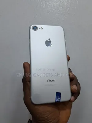 Apple iPhone 7 128 GB Silver
