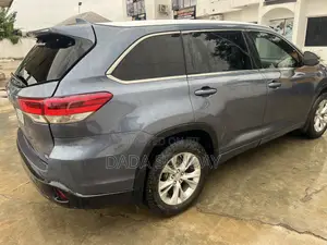Toyota Highlander 2016 Blue