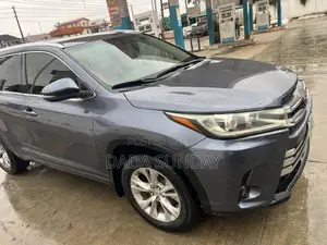 Toyota Highlander 2016 Blue