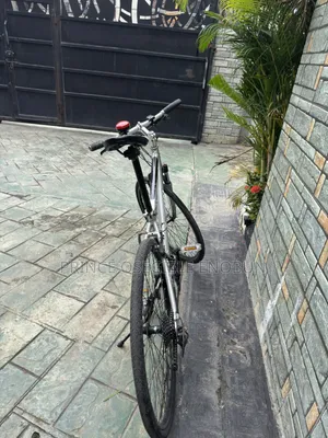 Sports/Mountain Bicycle Size 28